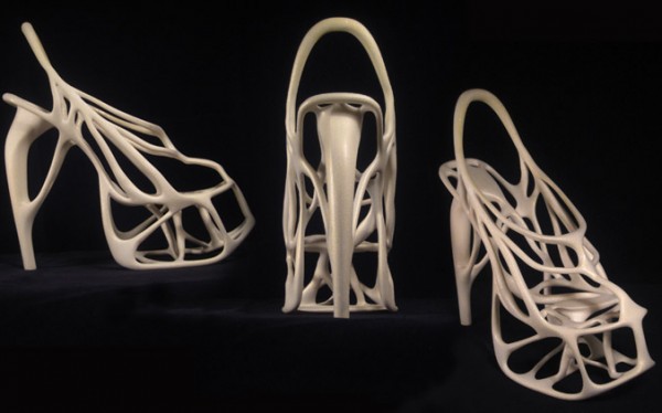 The finished Melonia shoe printed by i.materialise